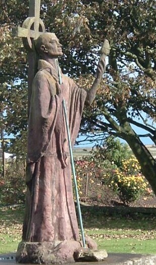 Aidan-Statue auf Lindisfarne