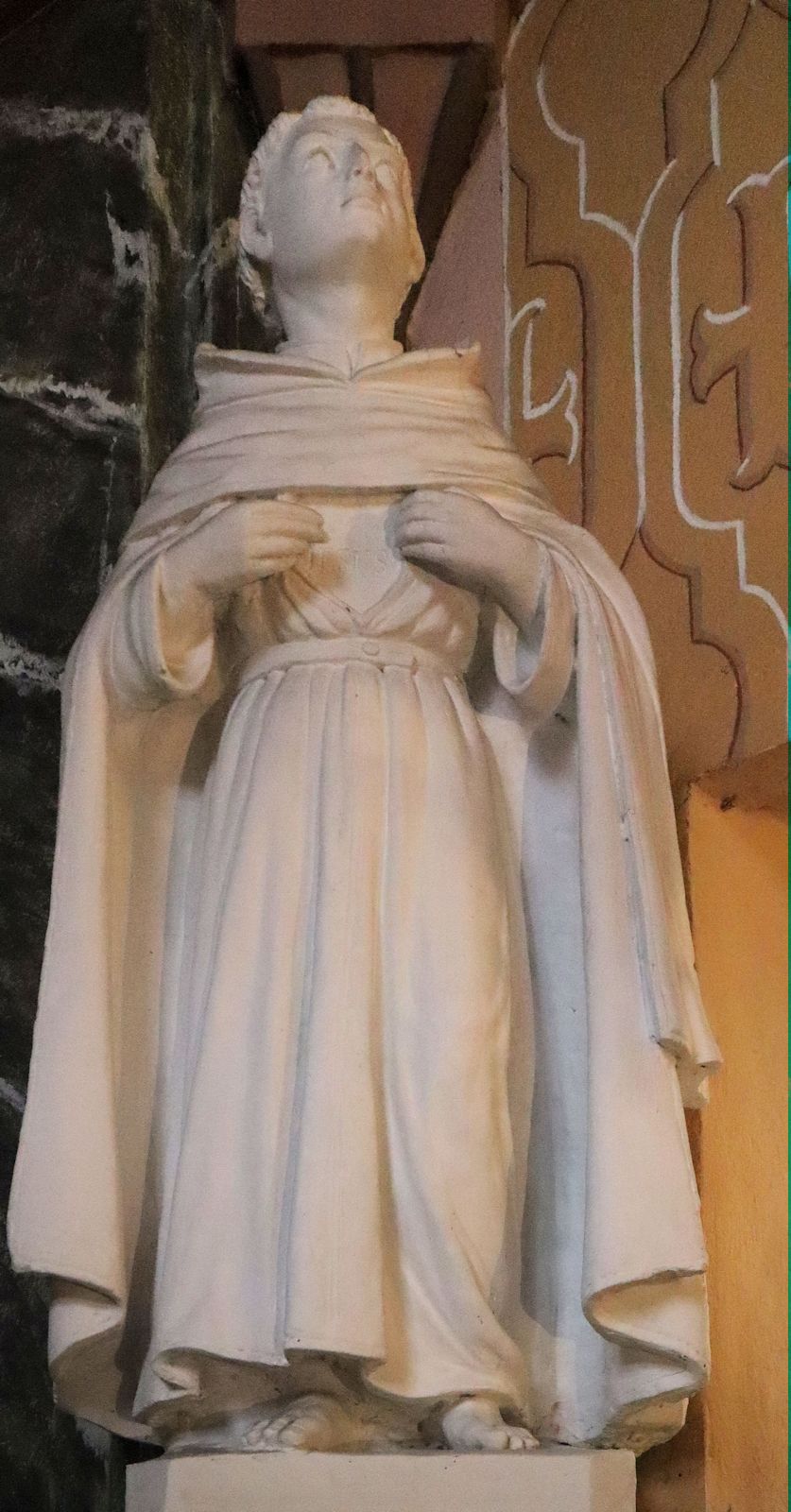 Statue in der Kirche Santa Caterina in Trino bei Vercelli