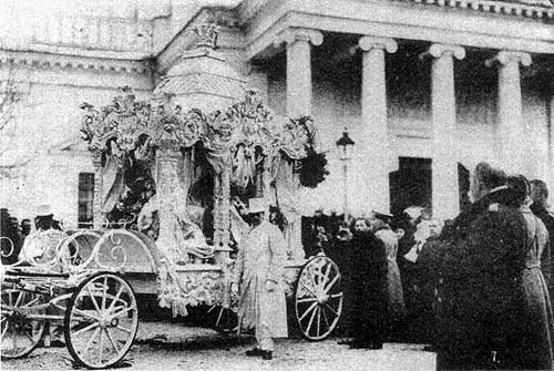 Johannes' Begräbnis in St. Petersburg