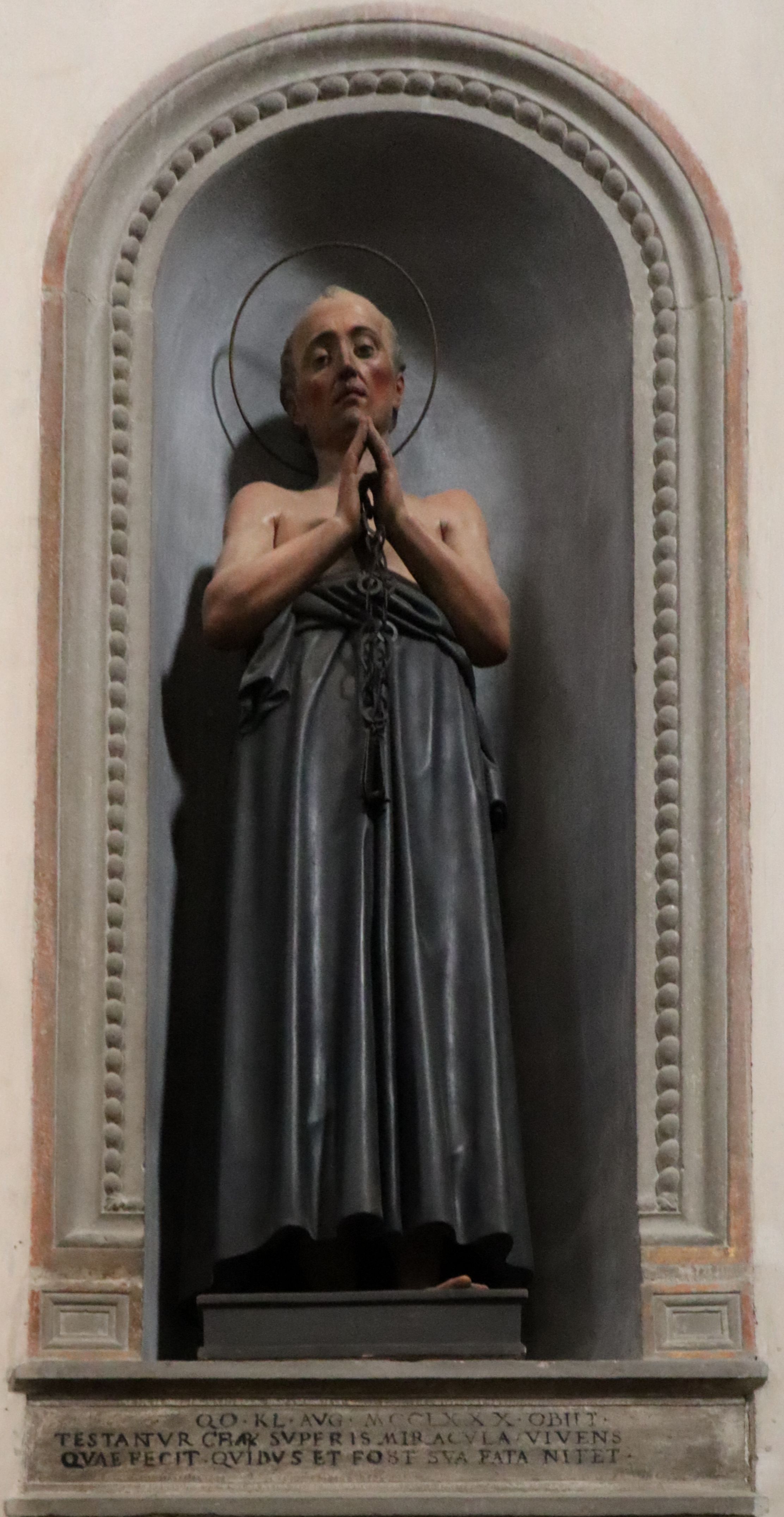 Statue in der Kathedrale in Faënza