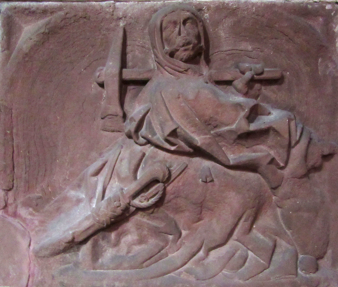 Steinrelief, das Wilhelm von Malavalle darstellt als Wilhelm von Échéry, um 1480, im damals von Wilhelmiten betreuten Heiligtum Marienthal