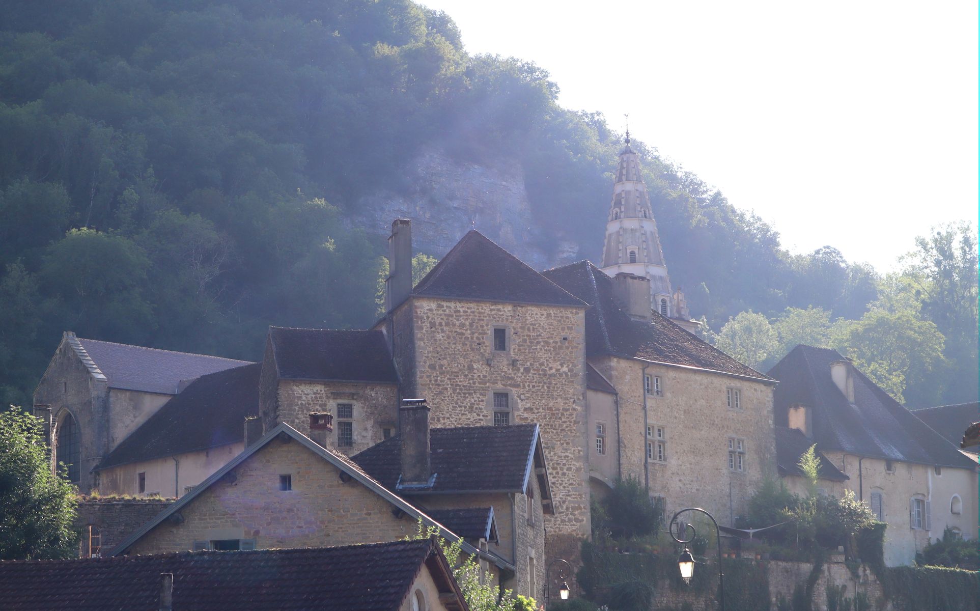 ehemaliges Kloster Baume im heutigen Baume-les-Messieurs