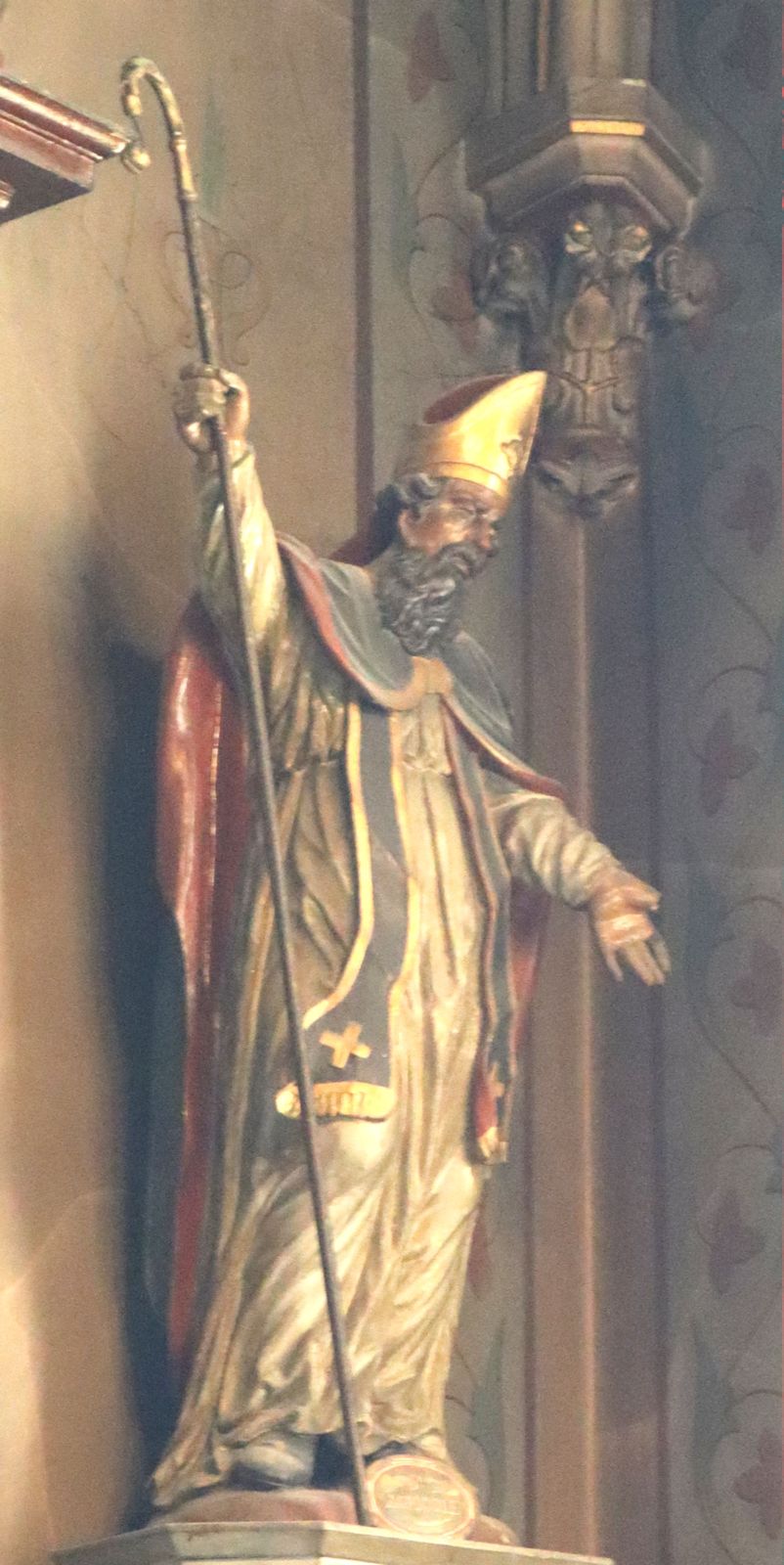 Statue in der Kirche in Saint-Marcel bei Chalon-sur-Saône