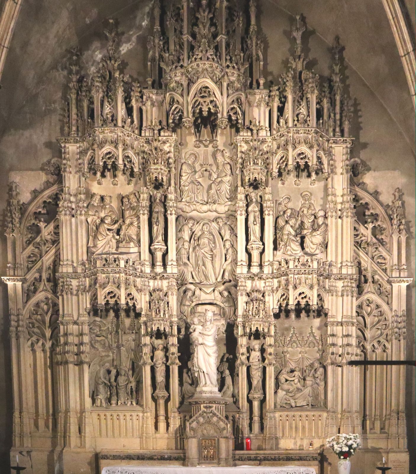 Benoîte und Jean-Pierre Robert: Altar, 1864, in der Kapelle der Kirche Saint-Bonaventure in Lyon, in der Bonaventura bestattet war