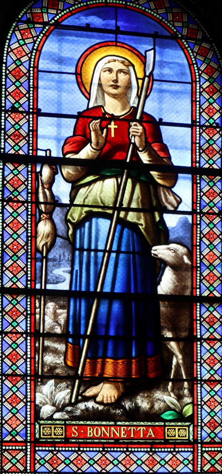 Glasfenster in der Basilika Saint-Julien in Brioude