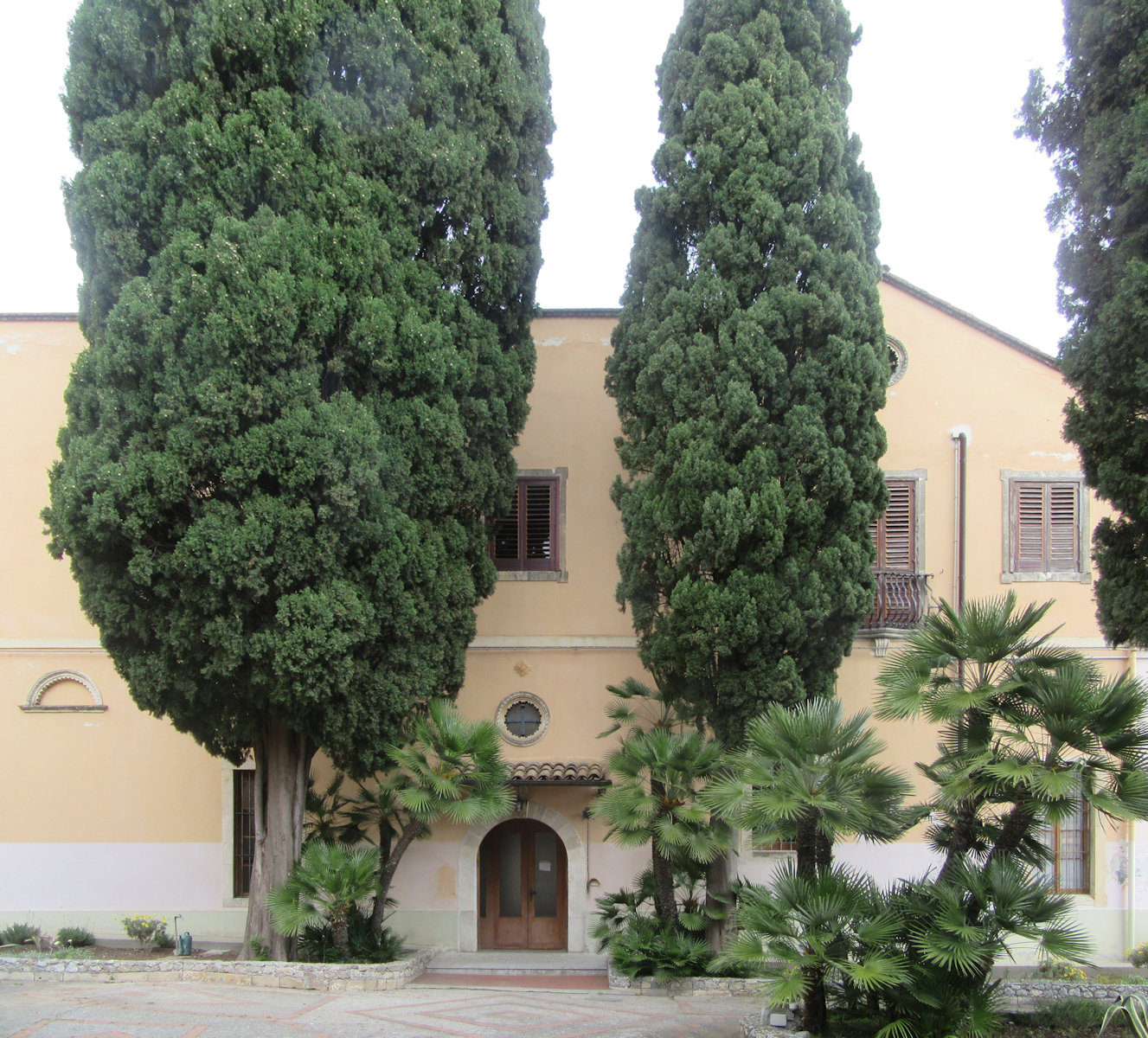 ehemaliges Kloster Santa Maria di Gesù in Taormina, heute Kolleg der Franziskaner-Missionarinnen