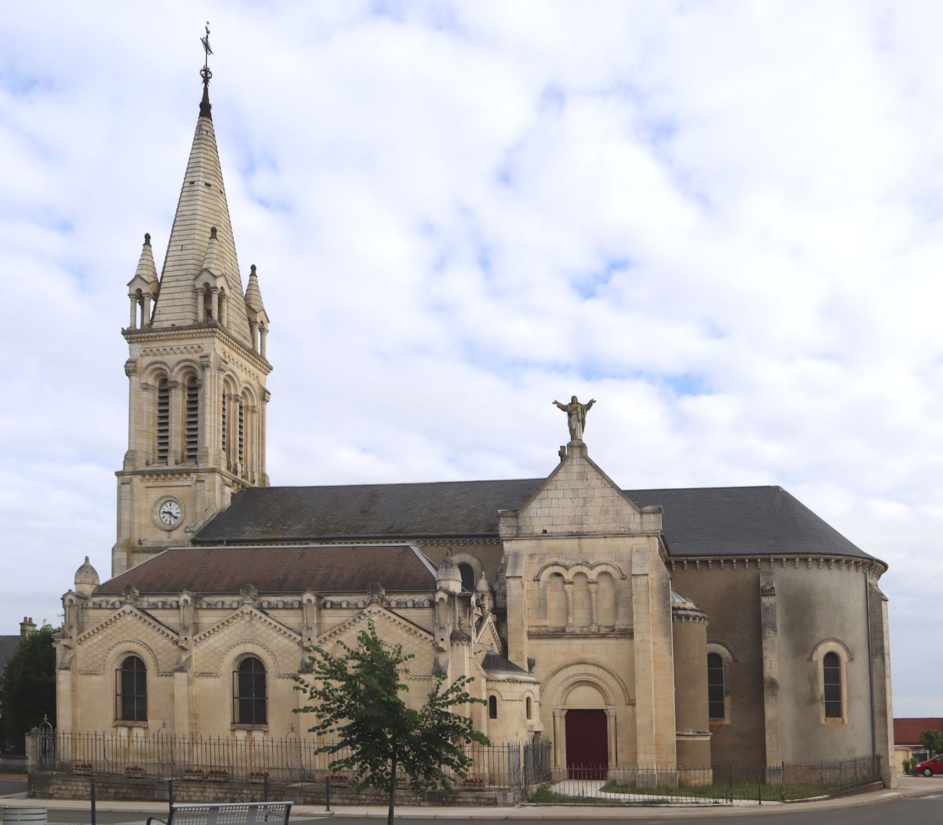 Kirche in Saint-Andelain