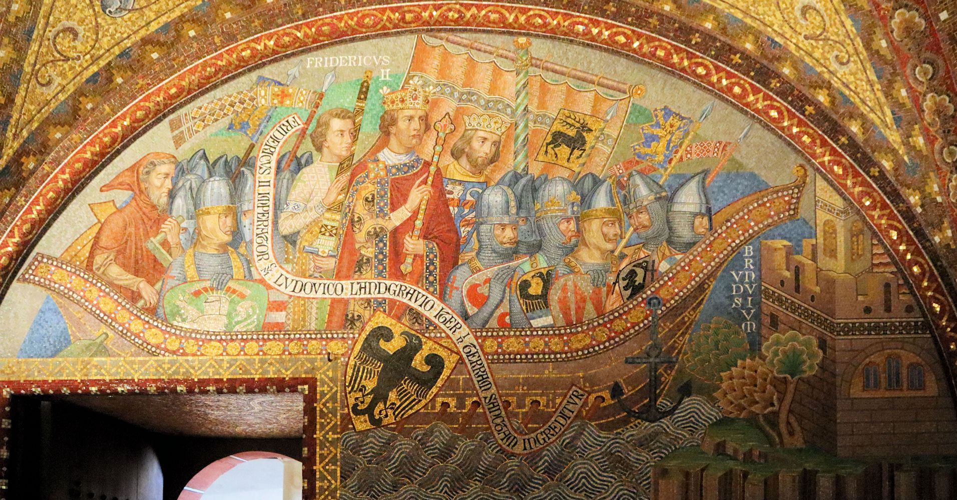 August Oetken: Ludwig IV. bricht zum Kreuzzug auf, Mosaik, um 1904, in der Elisabeth-Kemenate auf der Wartburg