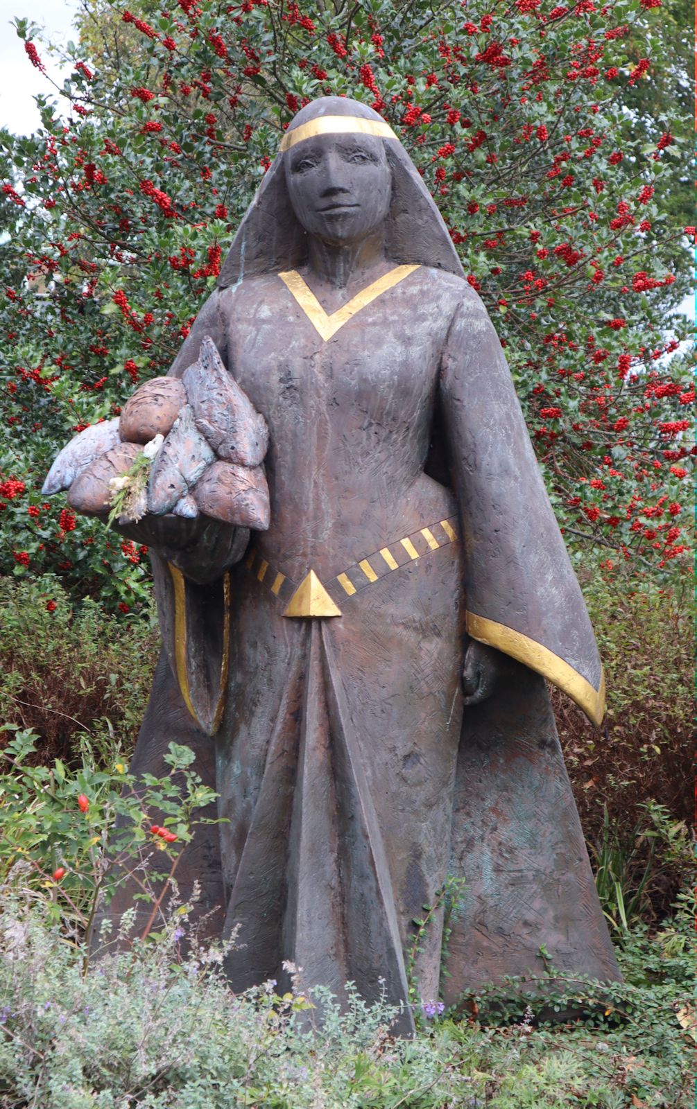 Christ Baumgärtel: Statue, 2009, am Aufgang zur ehemaligen Burg in Burglesum