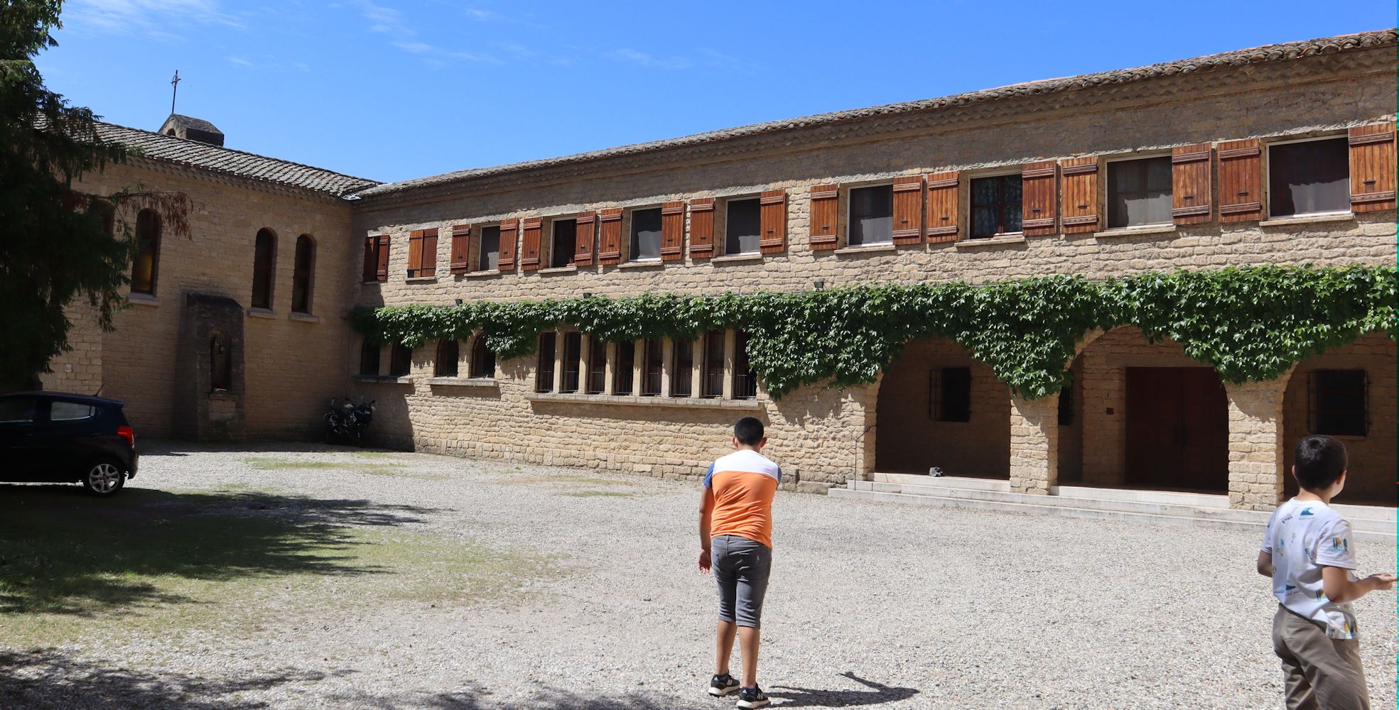 das noch heute aktive Kloster Sainte-Claire in Avignon
