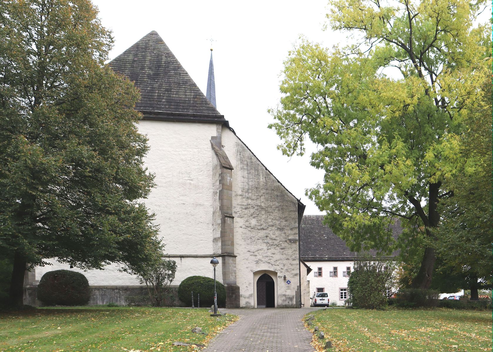 Kirche und Kapitelsaal des ehemaligen Klosters in Falkenhagen