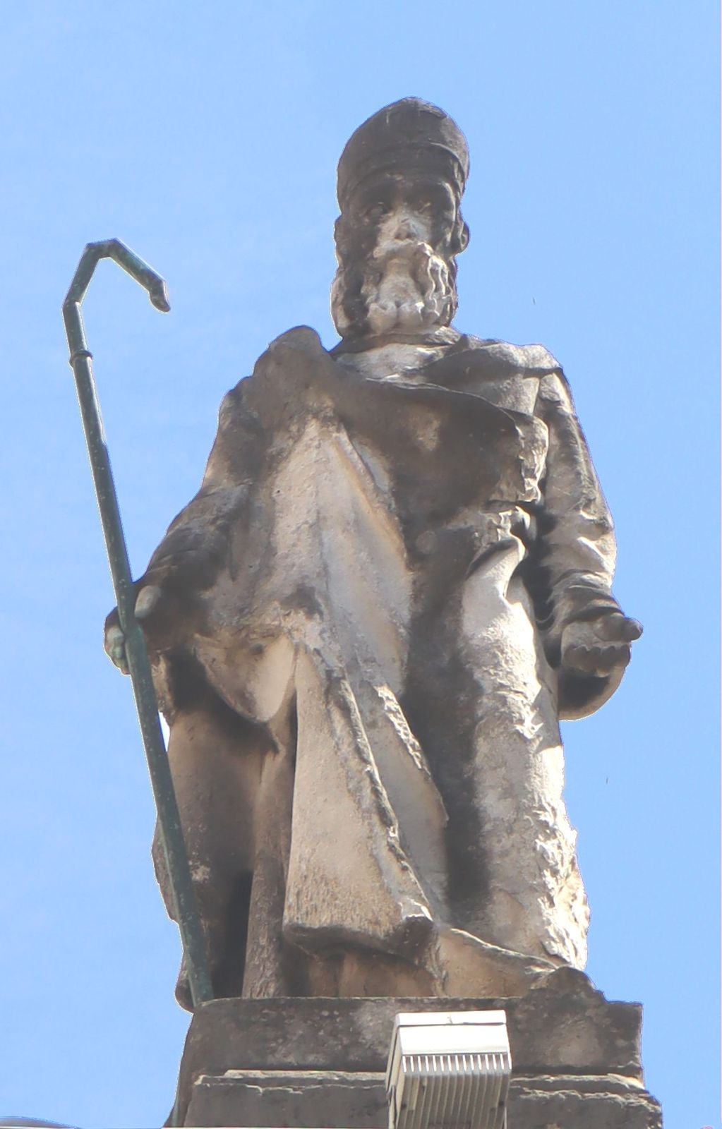 Jean-François Legendre-Héral: Statue, 1828, an der Kirche Saint-Just in Lyon