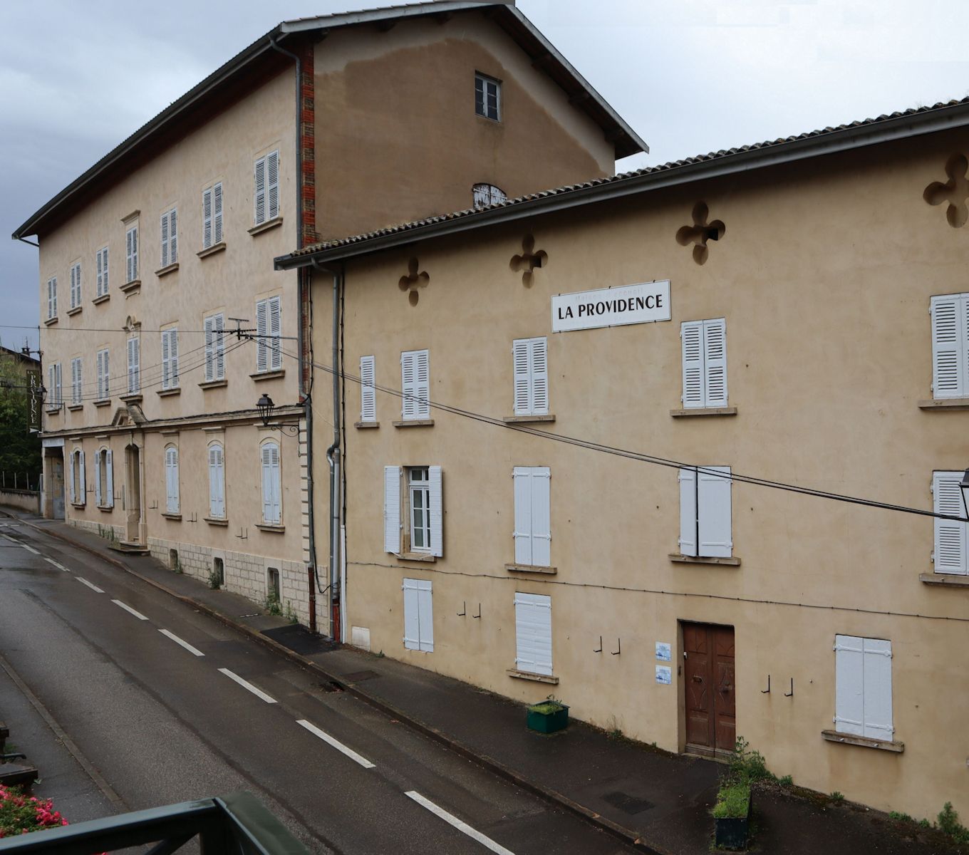 Mädchenschule und Internat „La Providence” in Ars-sur-Formans, heute Pilgerherberge