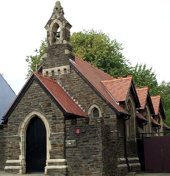 Die Julius und Aaron geweihte katholische Kirche von Caerleon