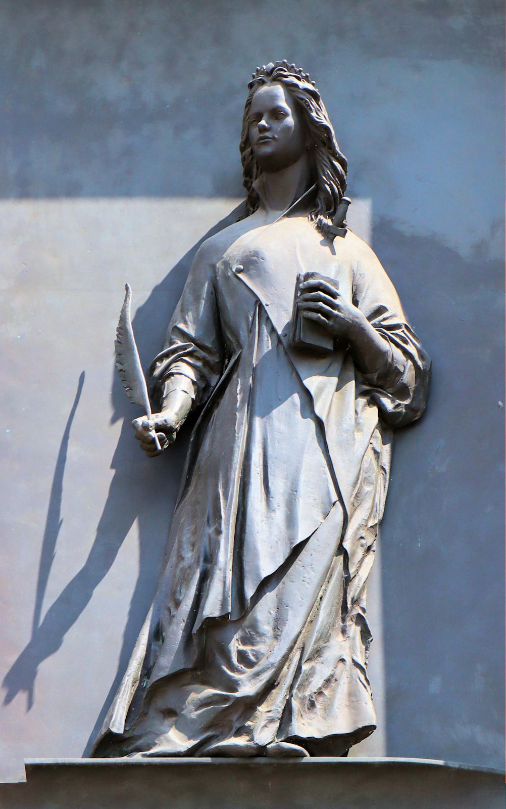 Statue am Portal der Basilika Santa Giustina in Padua