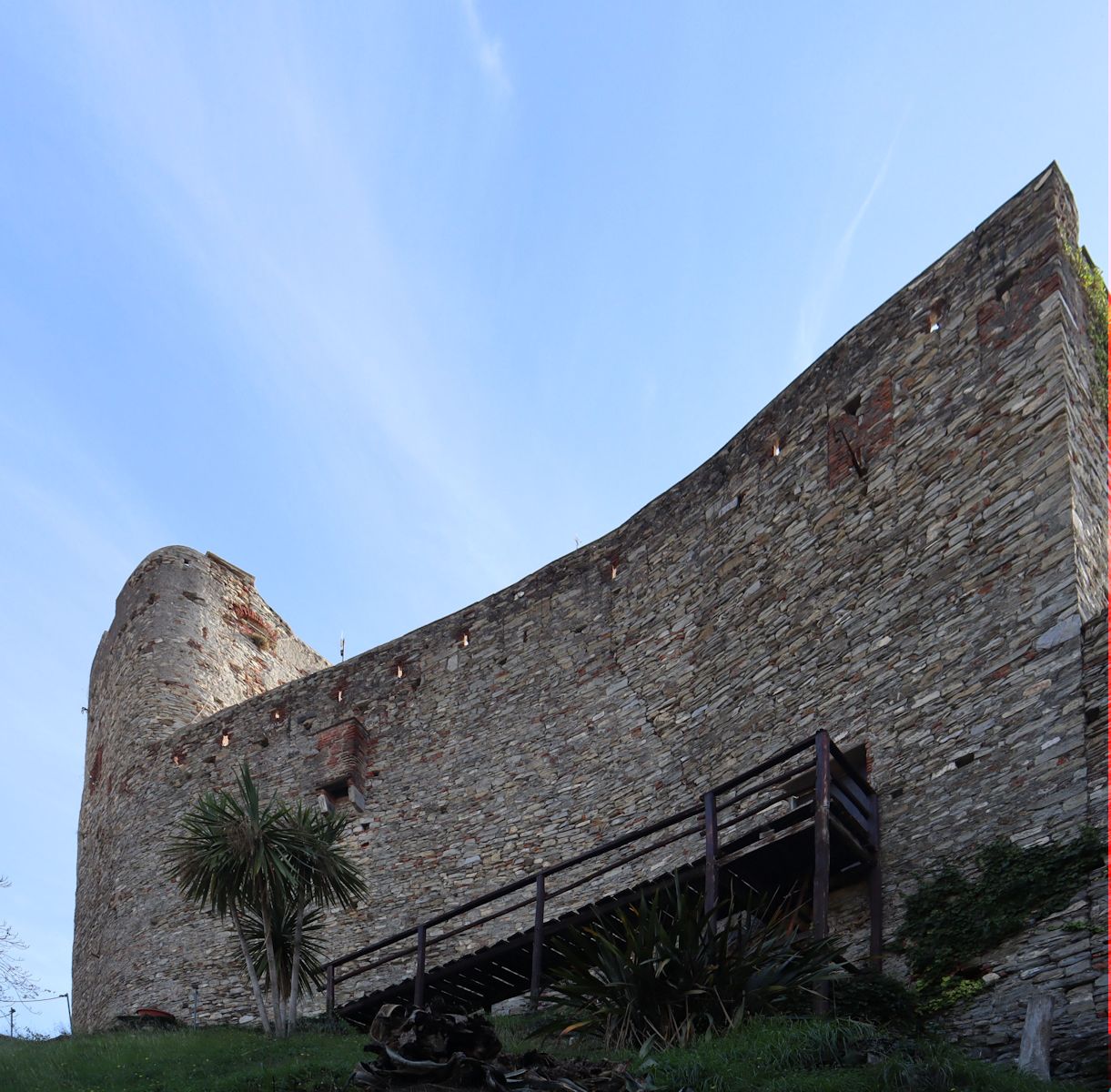 Mauer des Kastells in Chiavari