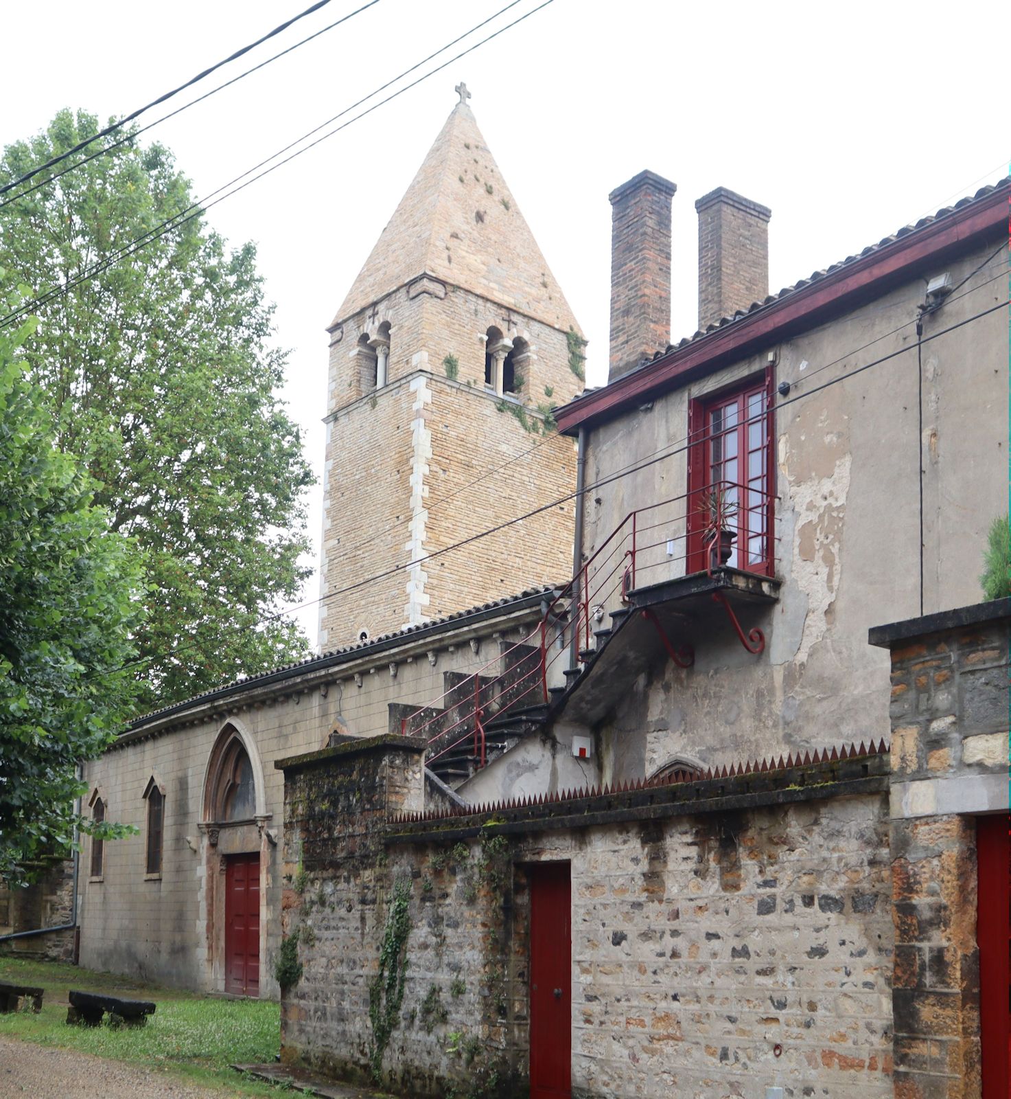 Kirche Notre Dame des früheren Klosters l'Île-Barbe in Lyon