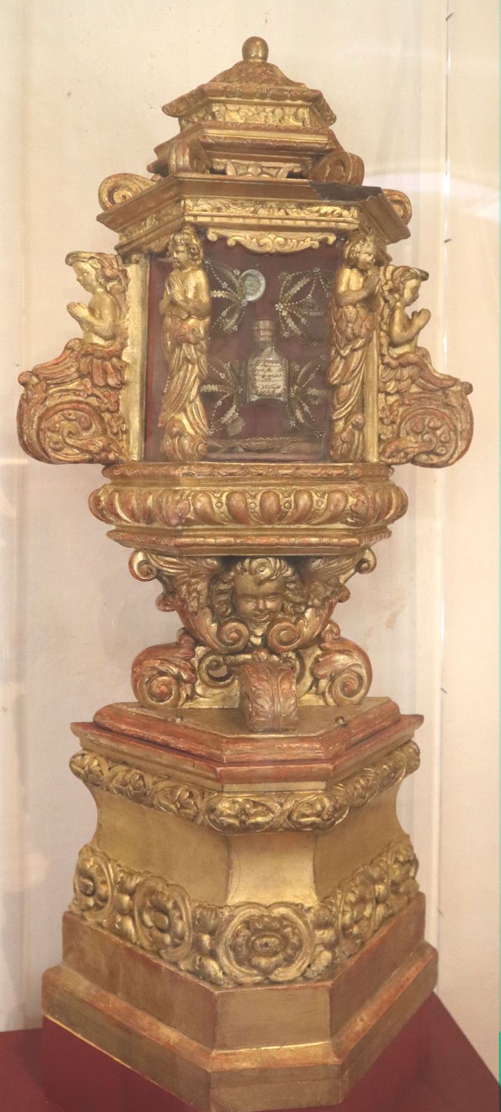 Reliquiar für Gebeine von Odo, um 1675, im ehemaligen Kloster in Cluny