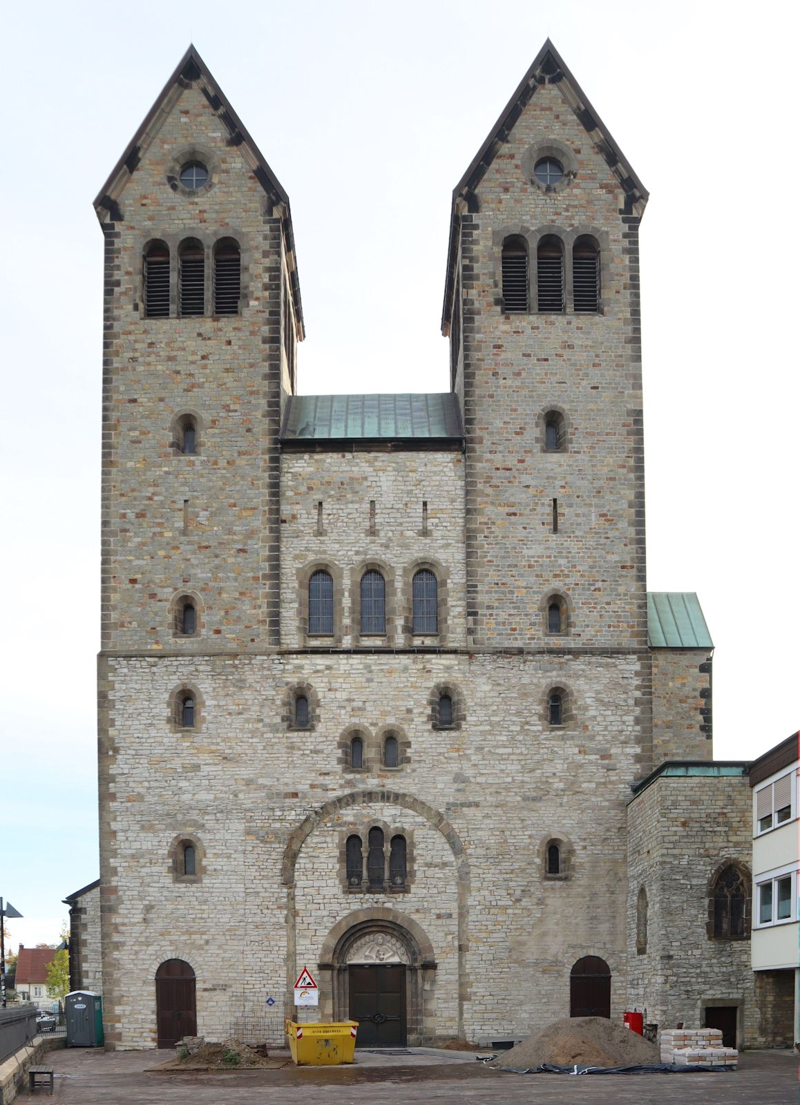 die heute evangelische Abdinghofkirche in Paderborn