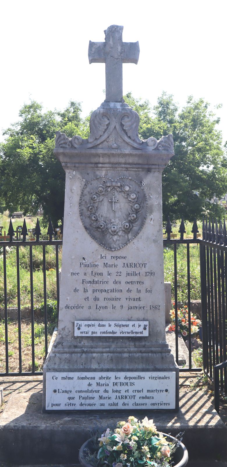 Ursprüngliche Ruhestätte von Pauline Marie Jaricot im Familiengrab auf dem Friedhof Loyasse in Lyon