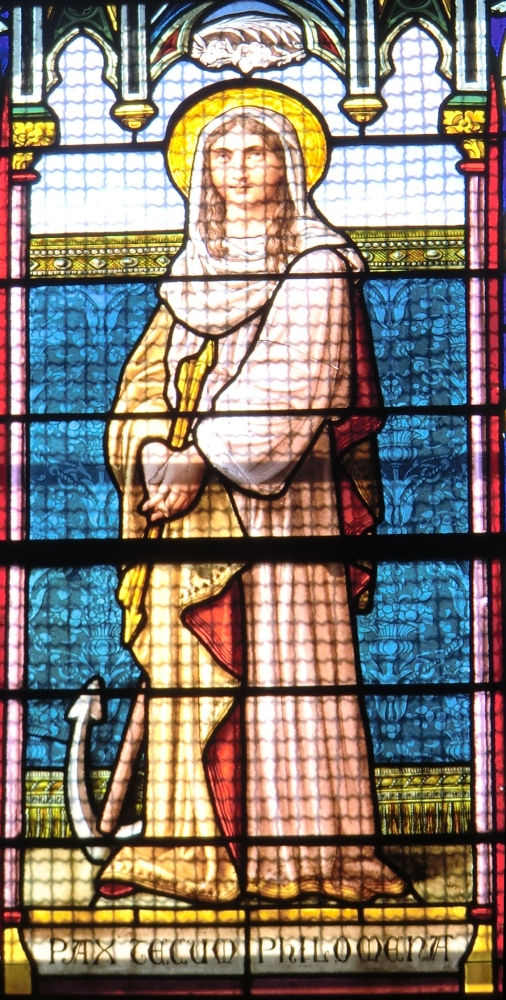 Glasfenster in der Karmeliterkirche in Avignon
