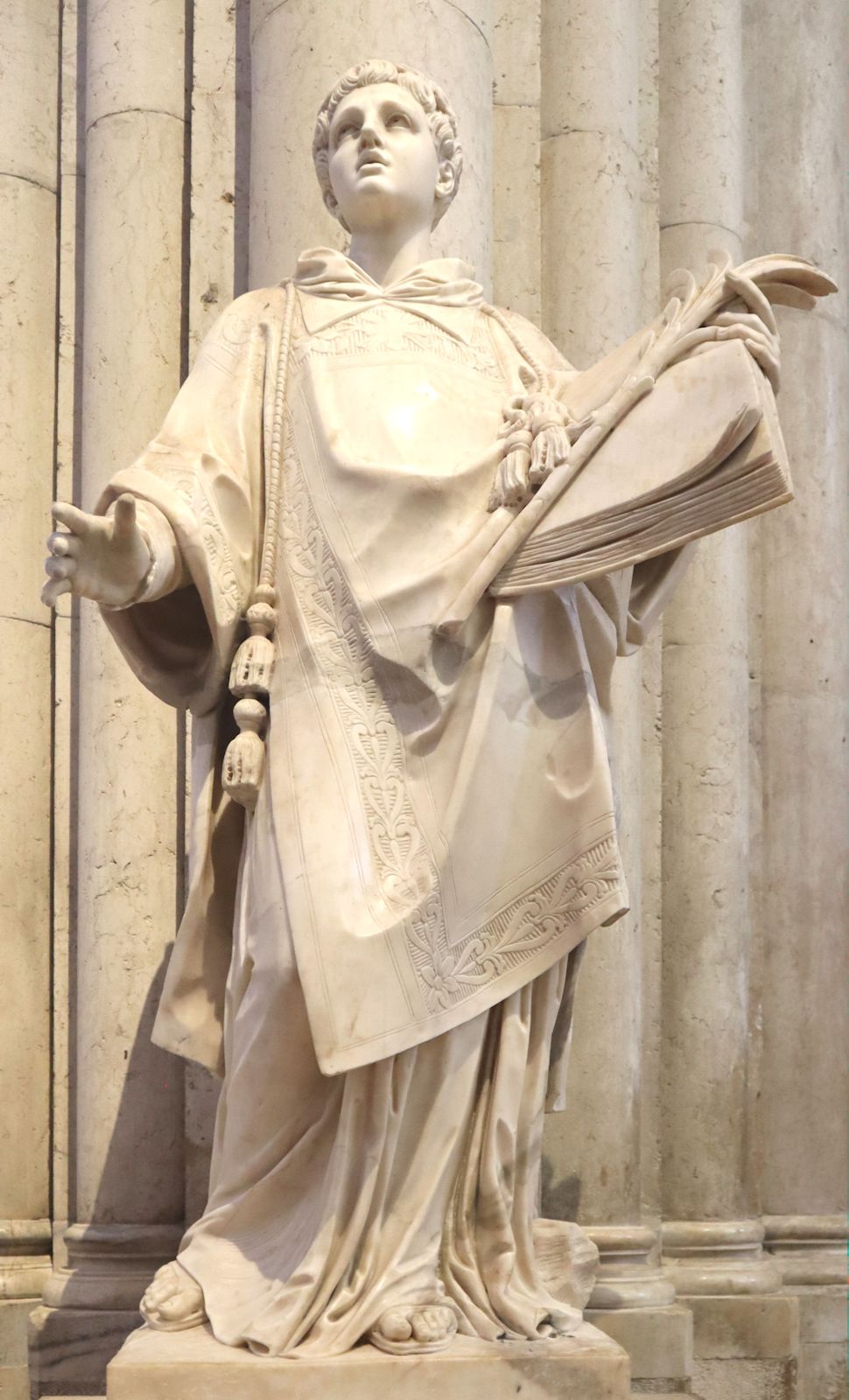 Statue in der neben Johannes dem Täufer Stephanus geweihten Kathedrale in Lyon