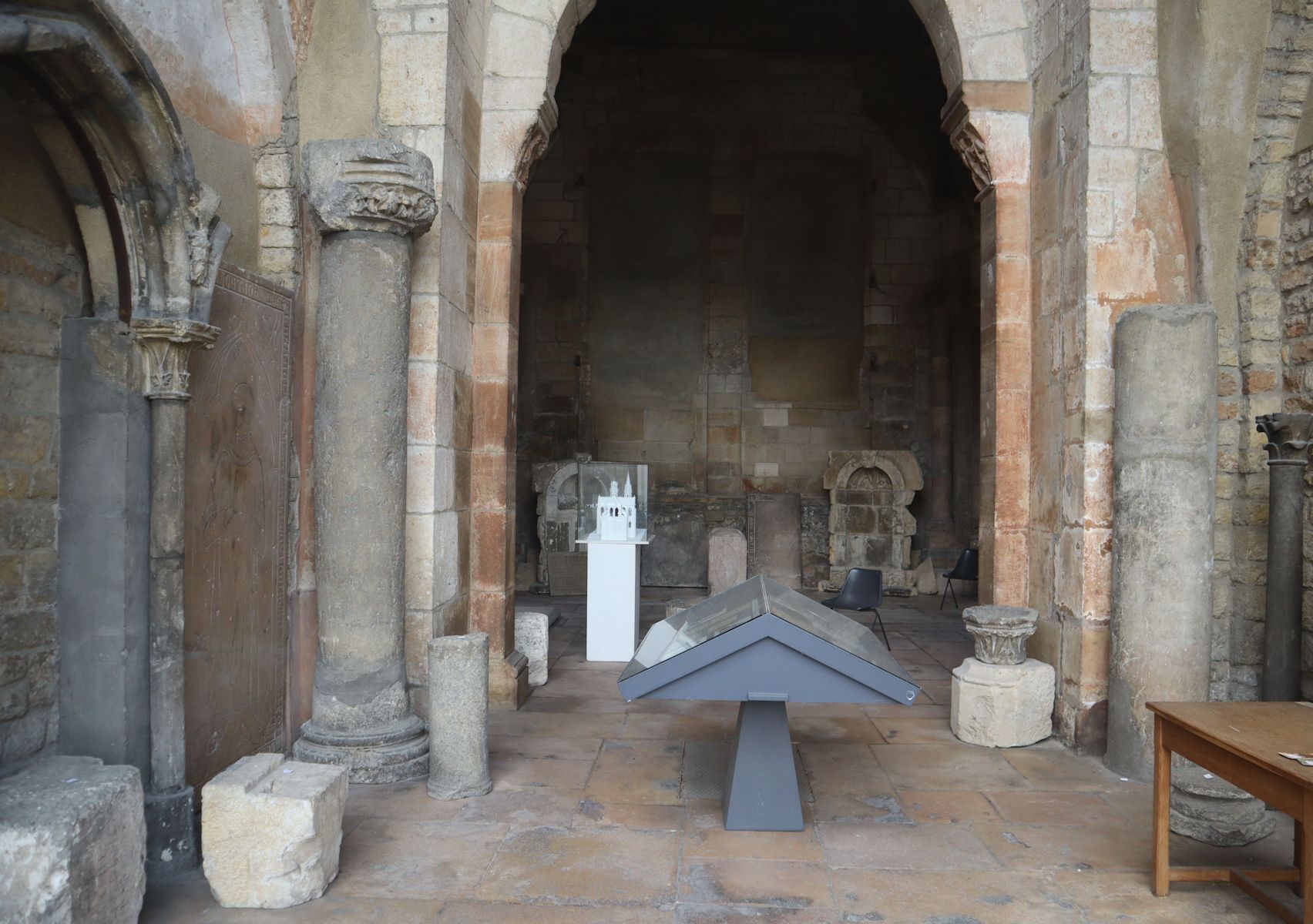 Blick ins Innere der ehemaligen Kathedrale in Mâcon