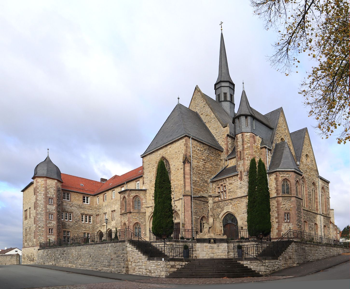 ehemaliges Kloster der Dominikaner in Warburg, heute Jakob von Sarug geweiht