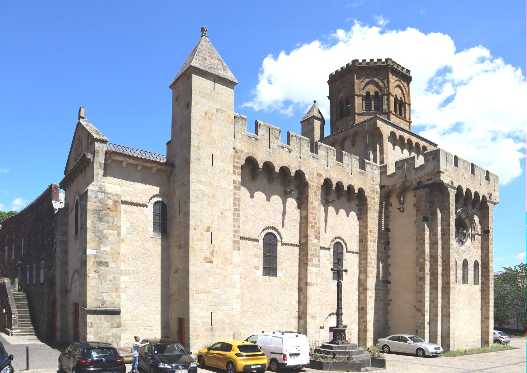 Kirche Saint-Léger des ehemaligen Priorats in Royat