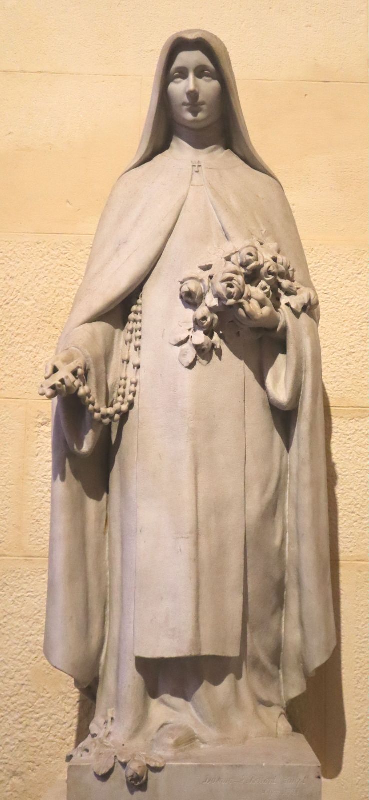 Statue in der Kathedrale in Lyon 